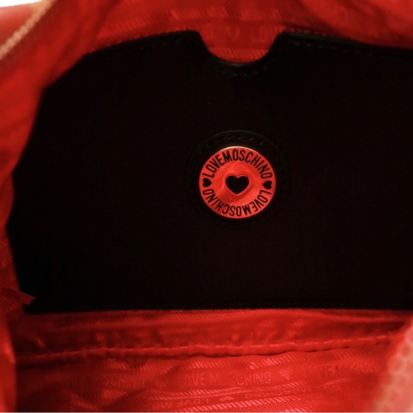 Moschino purse - Picture 6 of 6